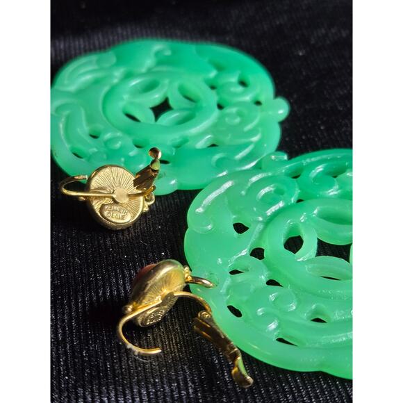 Vintage Kenneth Jay Lane KJL BALI Carved Green Statement Earrings - Picture 8 of 10